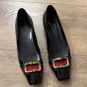 Gucci Classic Black Patent Leather Web Bamboo Buckle Flats
